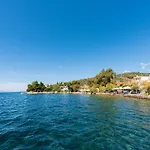 Kouvlaki Effie's Place In Áfissos