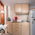 Kouvlaki Effie's Place In Apartment