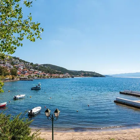 Kouvlaki Effie's Place In Афиссос