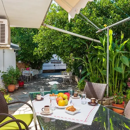 Kouvlaki Effie's Place In Lejlighed