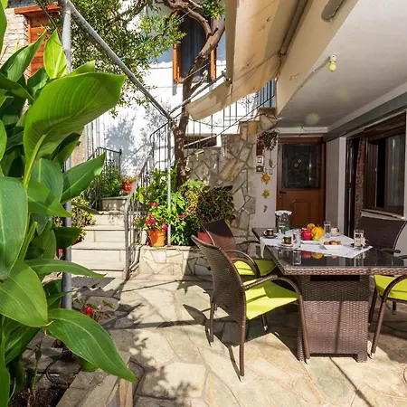 Apartment Kouvlaki Effie's Place In Afissos