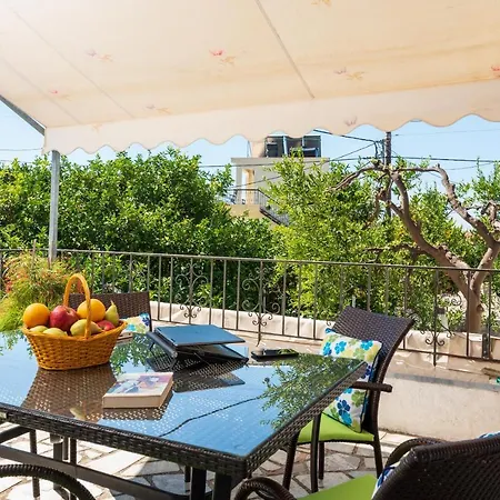 Kouvlaki Effie's Place In * Afissos